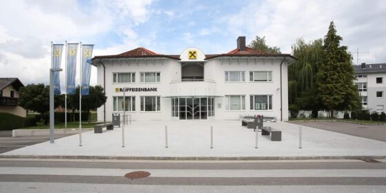 raiffeisenbank_weisskirchen_1280x640
