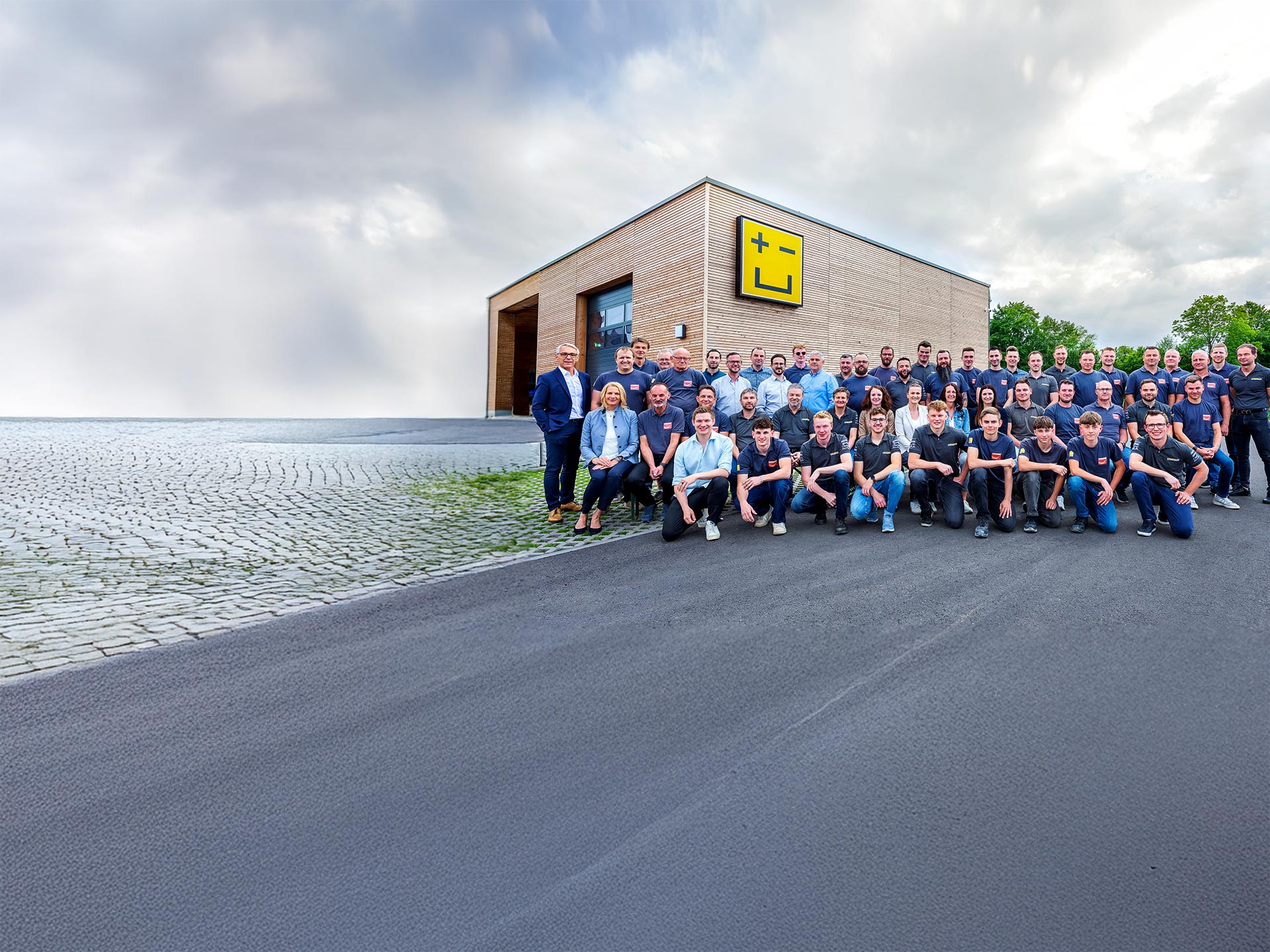 home_team_kremsmair_1920x1440